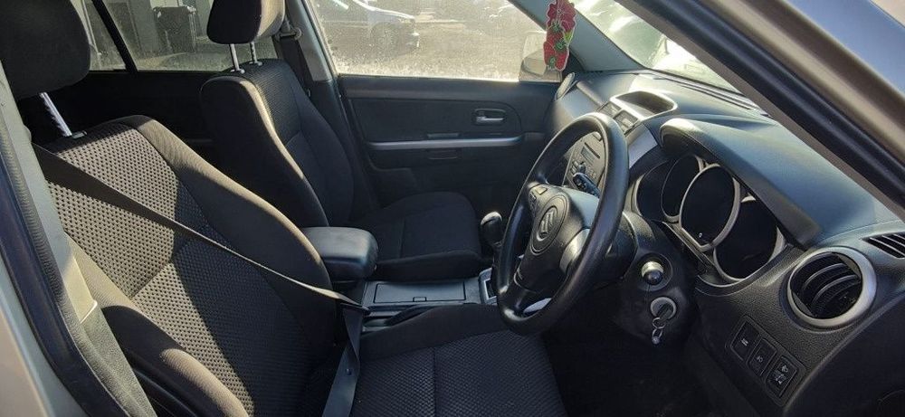 Galerie admisie Suzuki Grand Vitara 2007 SUV 1.9 TDI