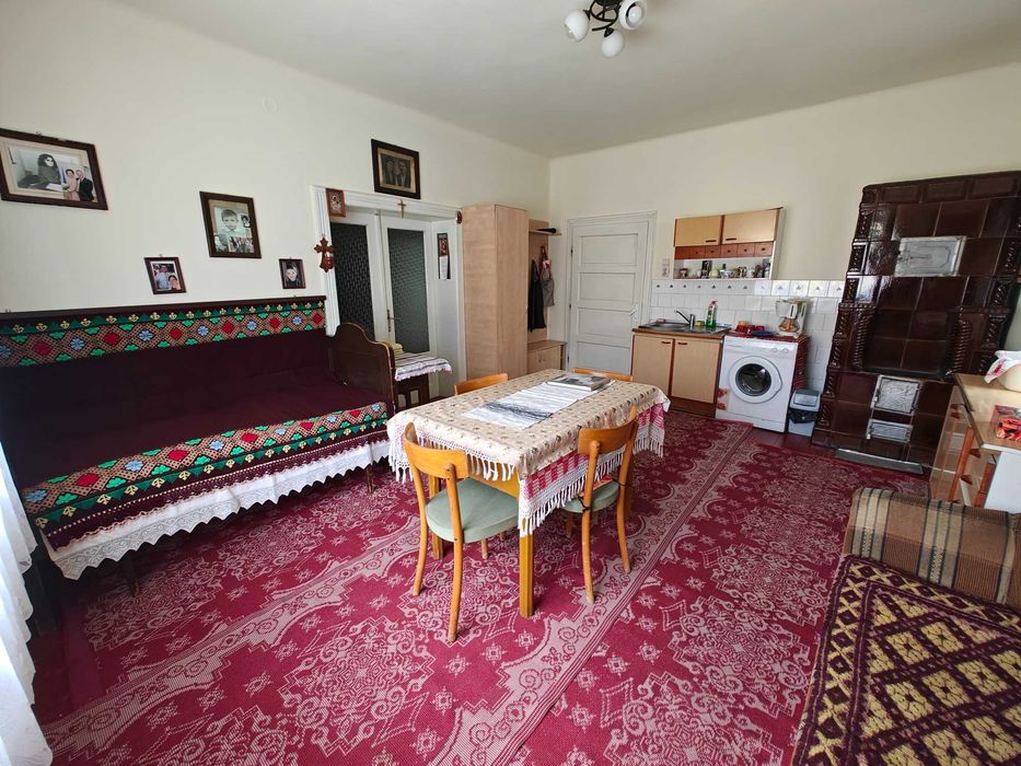 Casă 3 camere, cu teren 1200 mp, aproape de centru - Gura Râului - View 6