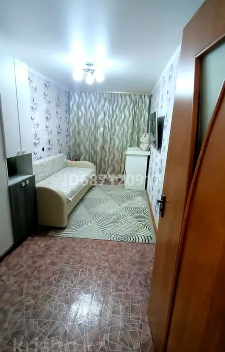 Продается двух комнатная квартира