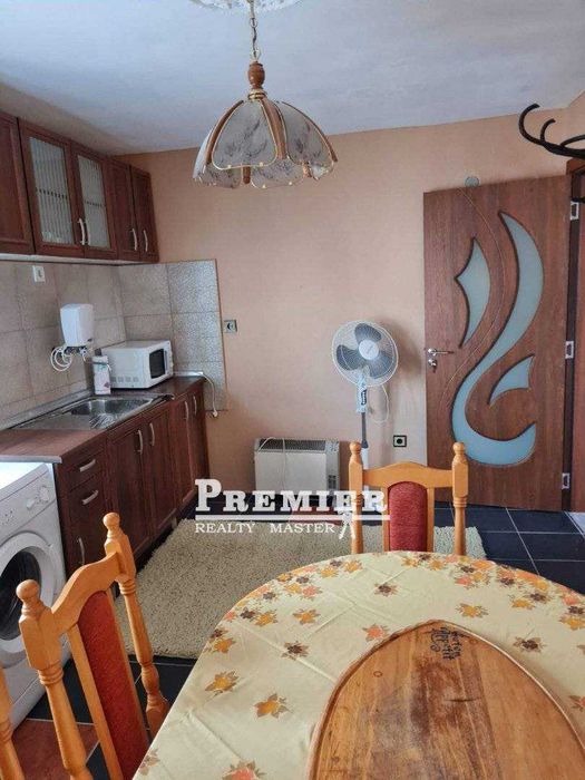 Продава се Къща в с. Тънково, Област Бургас - 180 кв.м за 1084 €/кв.м - Снимка #14