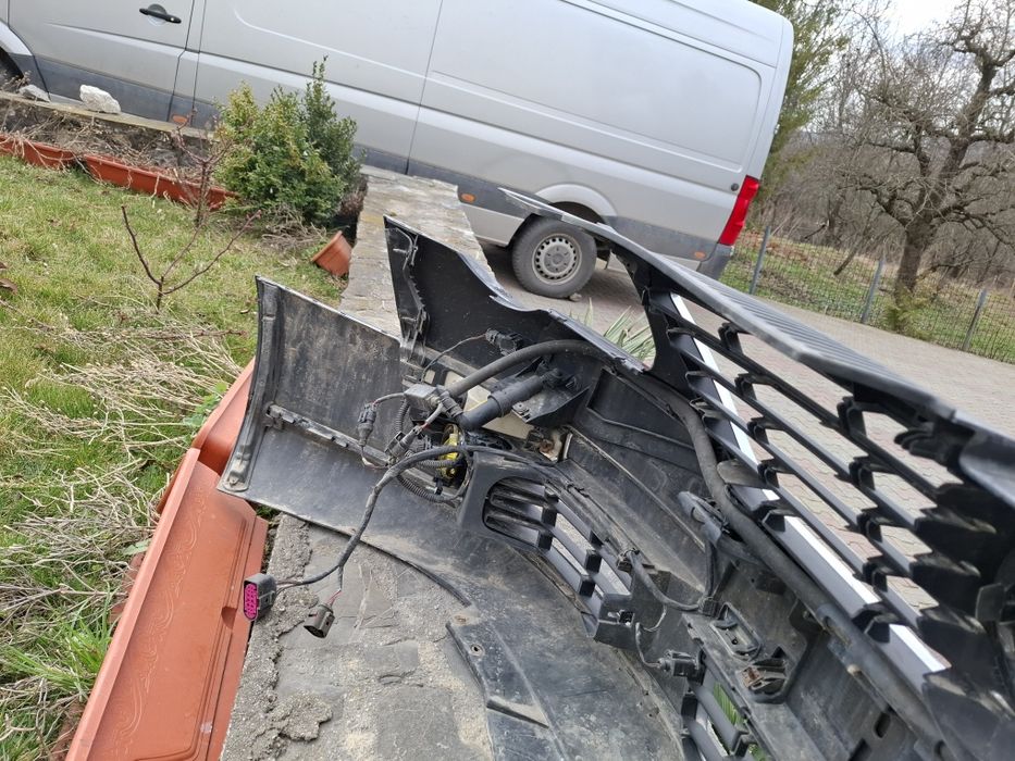 Vând bara VW PASSAT B6 Negru LC9X cu senzori,spălătoare,proiectoare