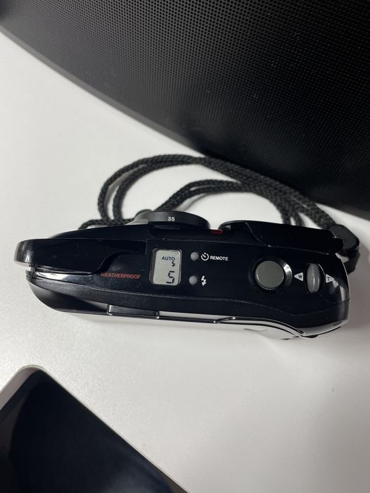 Aparat foto cu film OLYMPUS U Mju Zoom Point and Shoot film 35mm