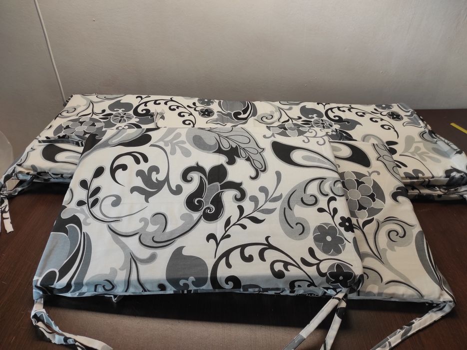 Apărători pătuț bebe cu burete 3 cm protecții, laterale