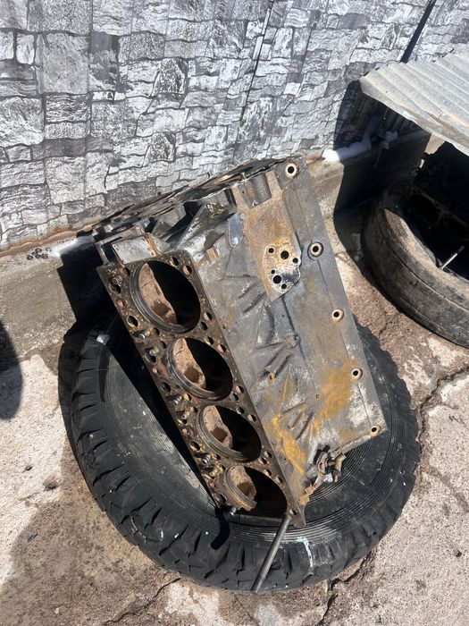 Блок от камаза обычный