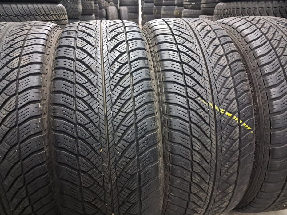 Anvelope second iarna 205 50 R17 Goodyear RFT * 7mm