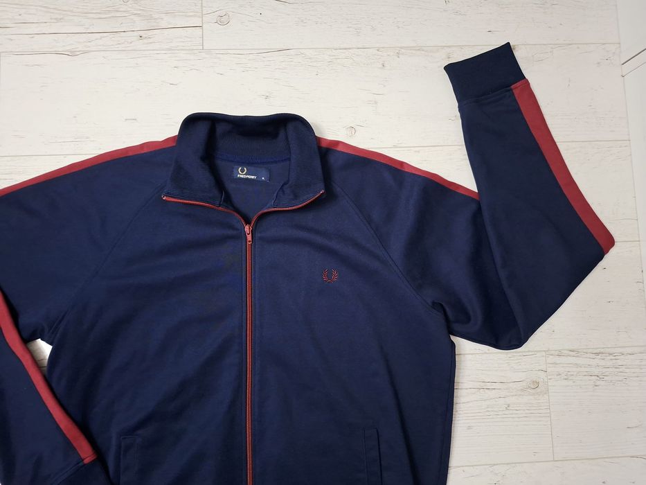 Fred Perry-Ориг.горнище Ново !!!
