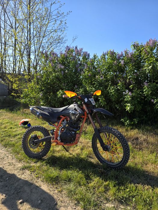 Vând kxd 150cc falcon