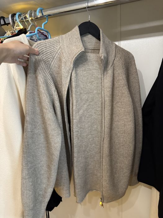 Пальто , пиджаки, женская одежда