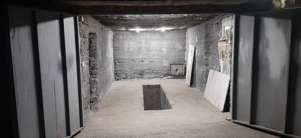 Приму в хранение шины, диски, колеса