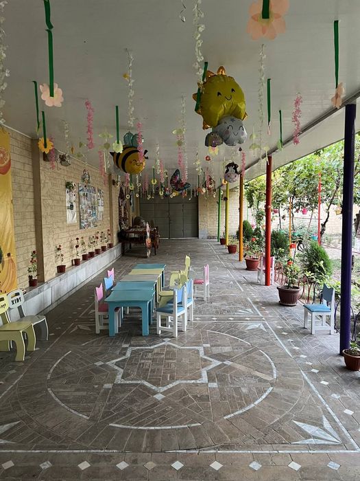 Uy Sotiladi 8-sotix, Eski shahar