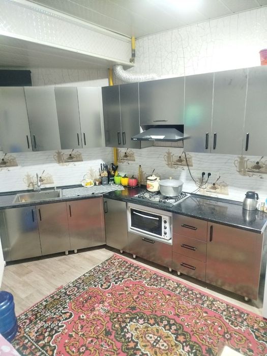 1 хонали 47кв 2 этаж