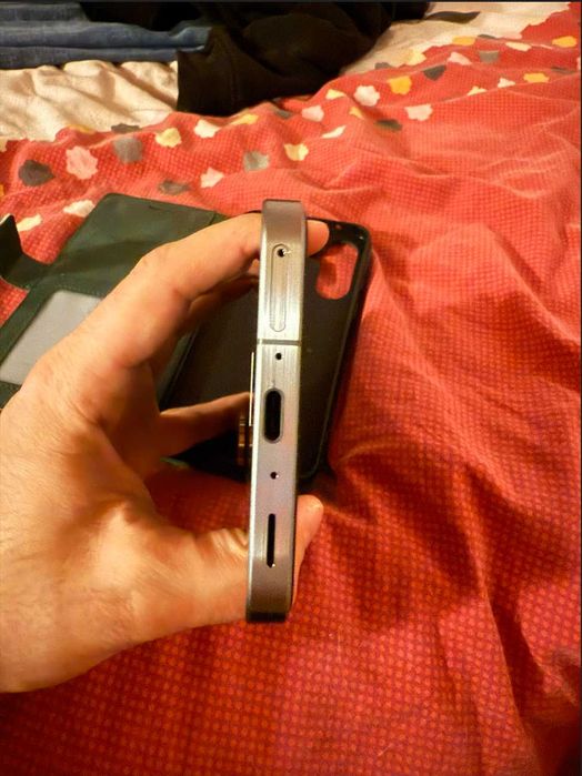 Samsung A56 128GB ЗА ЧАСТИ!