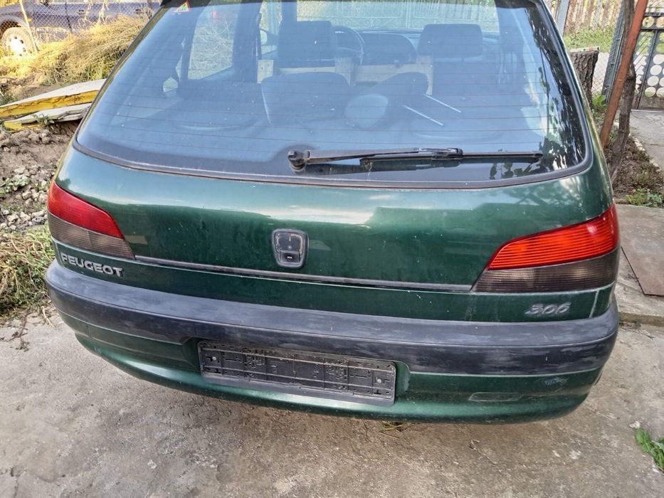 Пежо 306 1.4i на части