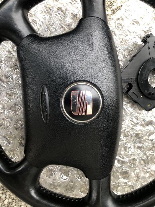 Волан с аербег и лентов кабел за Сеат