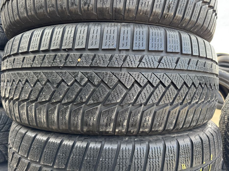 Anvelope 235/55/18 Continental