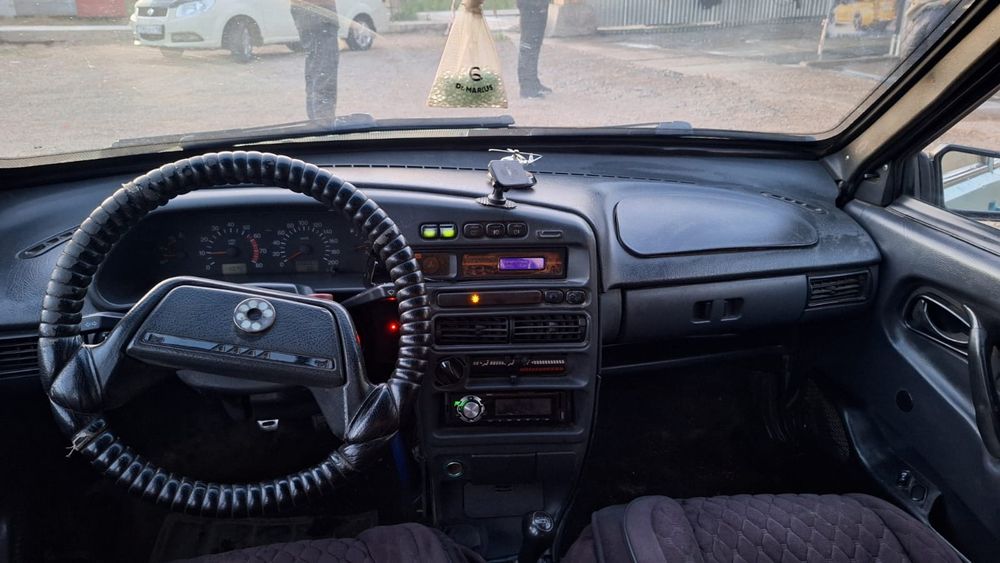 Продам ваз 21099