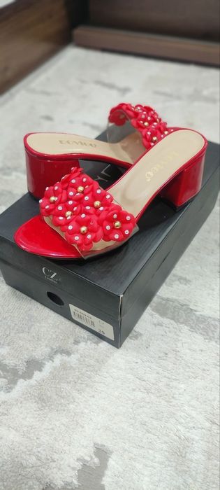 Optom jenski tuflilar made in turkey