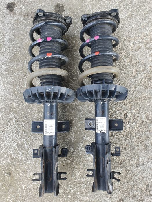 Suspensie față arcuri A 447 320 53 38 Mercedes Vito W447  , 2018