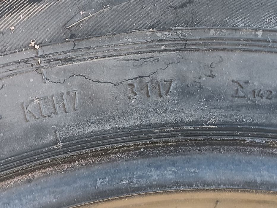 Anvelopa 215/60/R16 Snowboard Iarna BMW Seria 1 E81/E82/E87/E88 (facelift) (2007 - 2012)