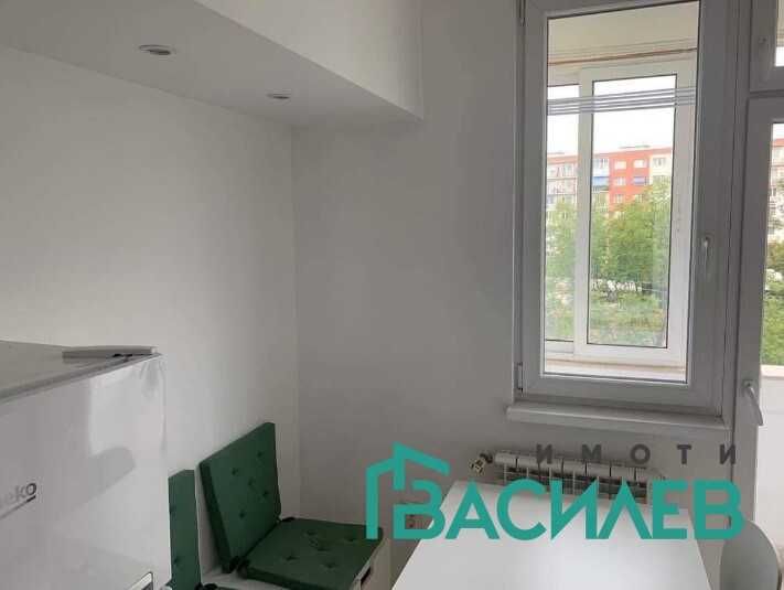 Дава се под наем Двустаен апартамент в София, Център - 50 кв.м за 625 € - Снимка #3