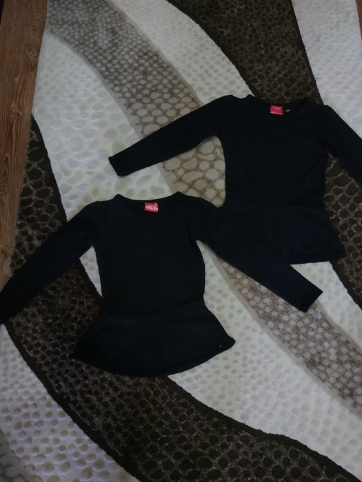 Продам Купальники на девочек.