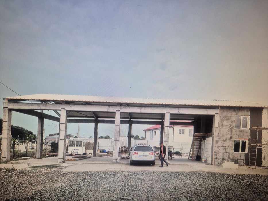 Se vinde Hală de producție!