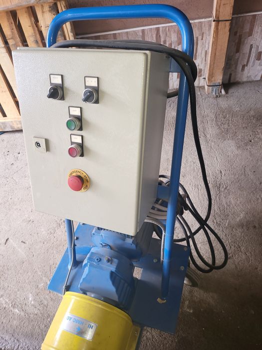 Нова шнекова помпа