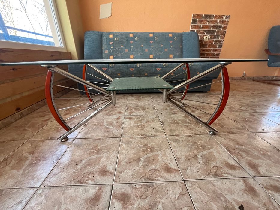 Мебели за обзавеждане на хол