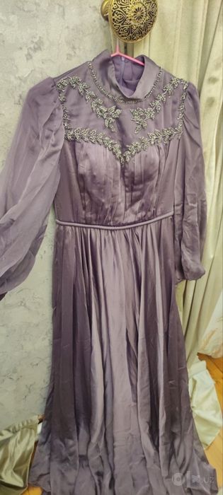Ayollar kiyimlari