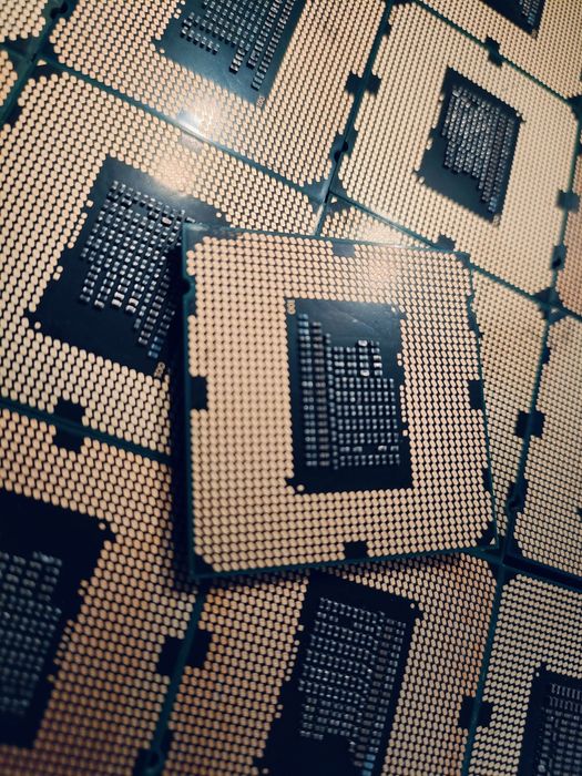 Lot de 26 procesoare Intel / Intel i3