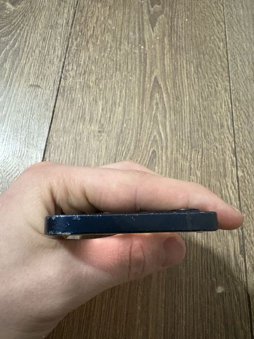 Продам 12 Iphone