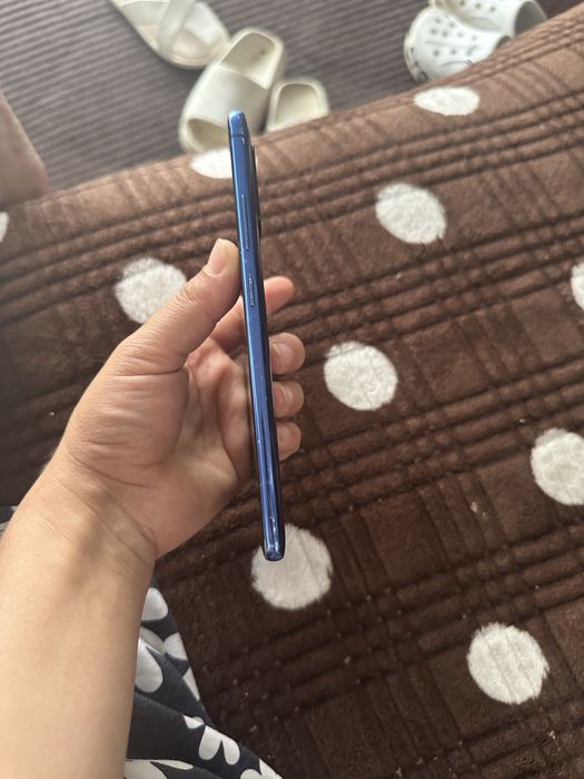 Продам samsung S10 lite