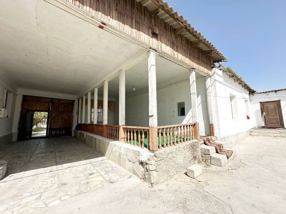 Uy sotiladi arzon narxda