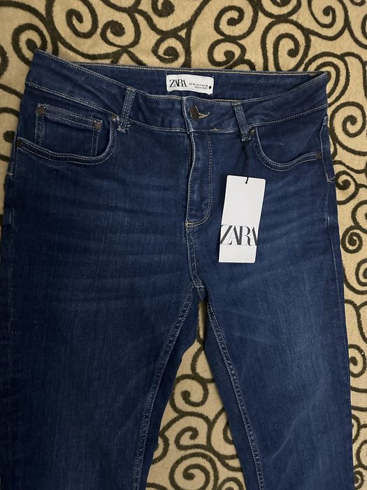 Прожаются джинсы Zara