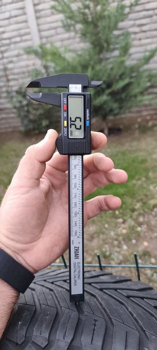 Anvelope 235/45/R18