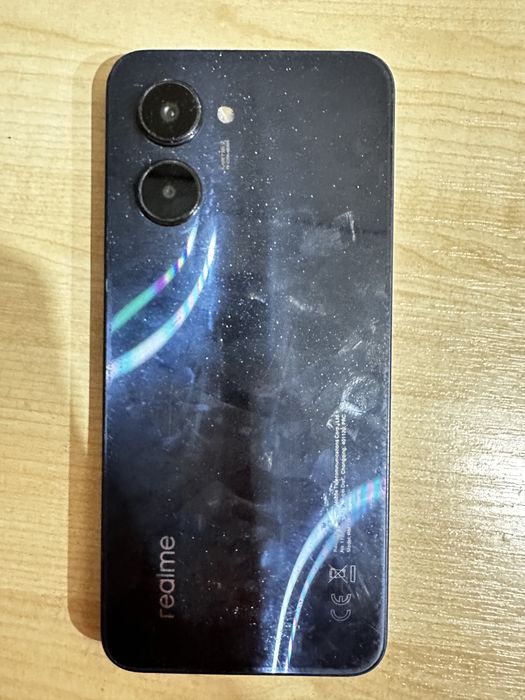 Продается телефон Realme C33