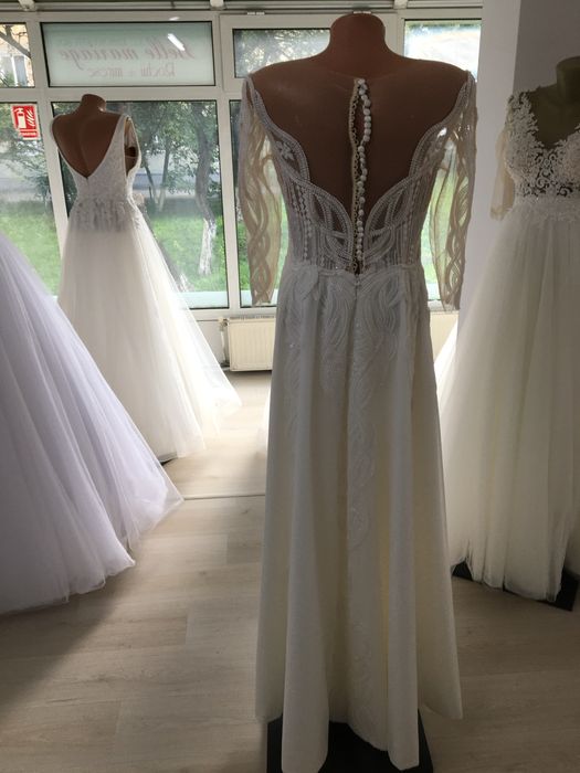 Vand Rochie de mireasa marimea M/L