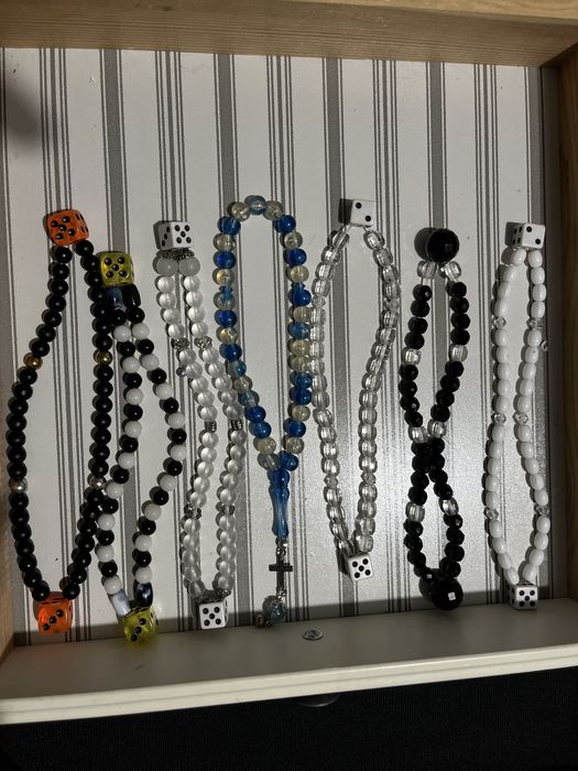 Броеници . 30 лева 60 и 90