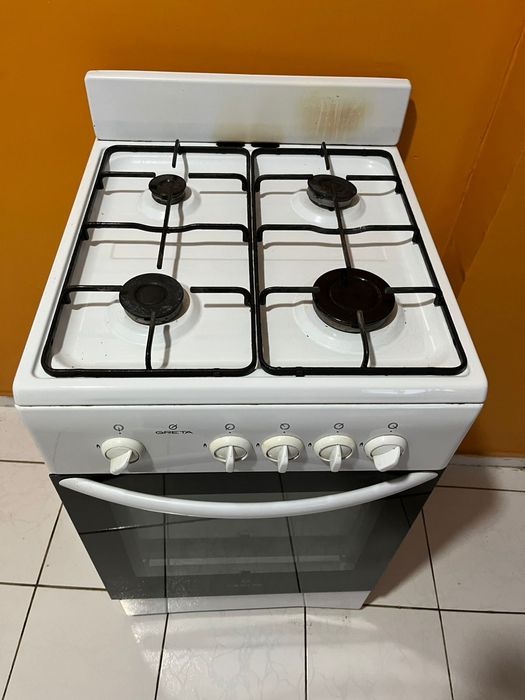 Продам газ плиту
