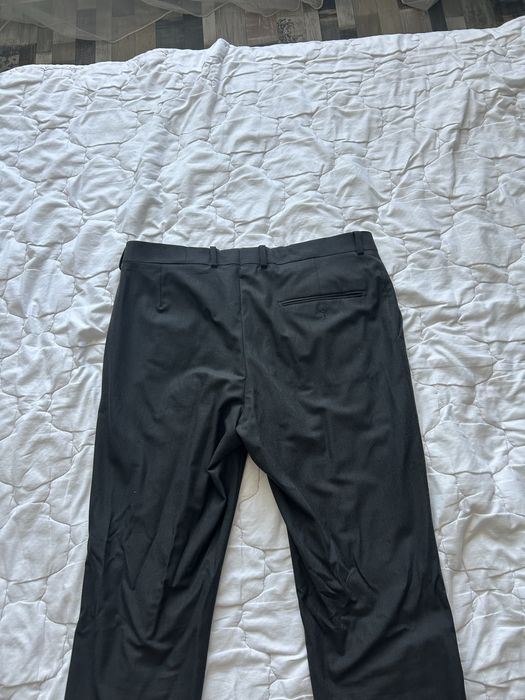 Продам костюм новый