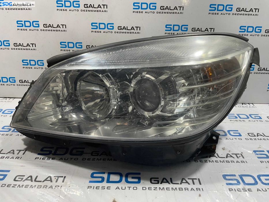 Far Stanga cu Lupa FARA Xenon Mercedes Clasa C Class W204 NFL Non Facelift 2007 - 2010 Cod A2048208561 030123460300 [L4736]