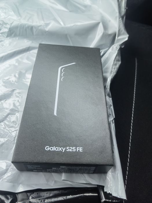 Samsung s25 FE, 128 GB, nou, sigilat in garanție