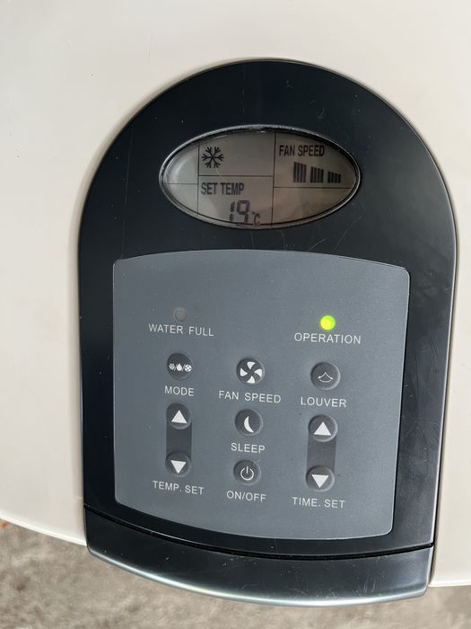 Haier HM-09CB03/R1 мобилен климатик