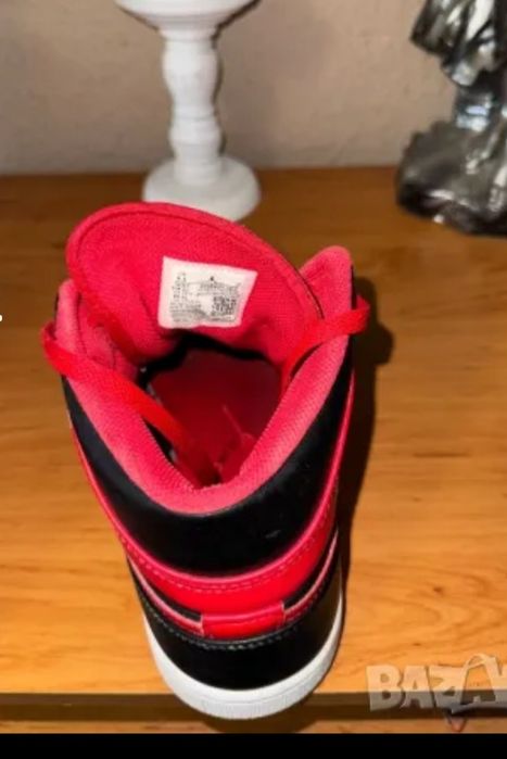 Nike Jordan 1 Mid Alternate Bred 43