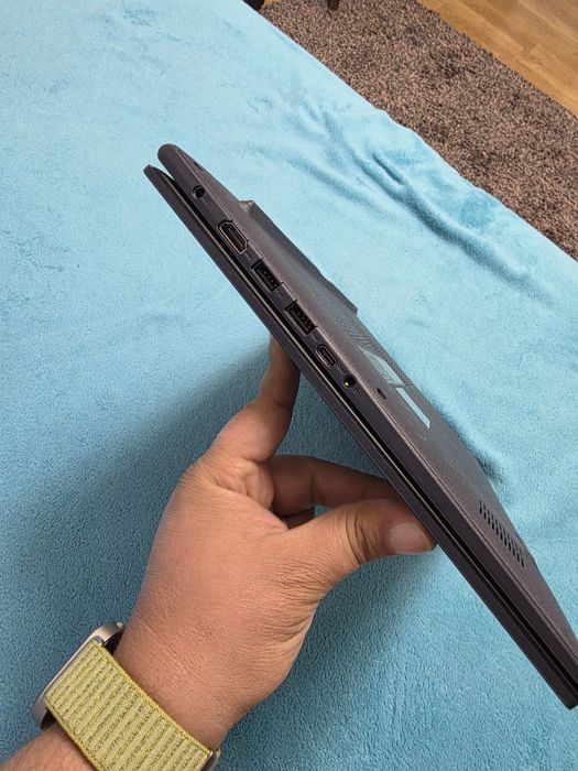 VivoBook 17 . I7. / 16g ram / 512 ssd  17,3" ips