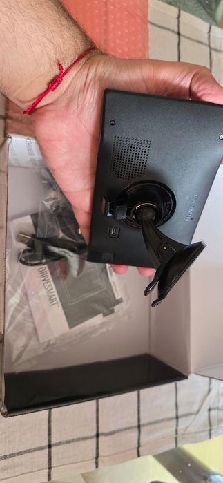 Навигация Garmin Drivesmart 61 7 инча карти за цяла Европа и Турция