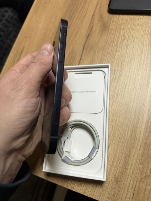 Iphone 12 black 64GB