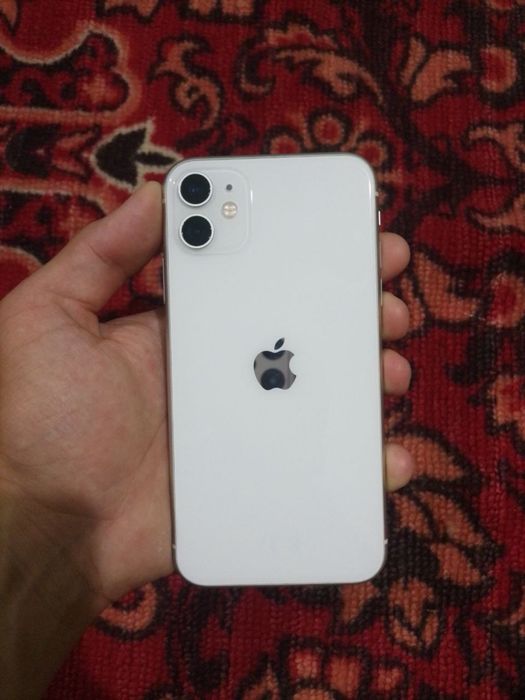 Iphone 11 srochna sotiladi