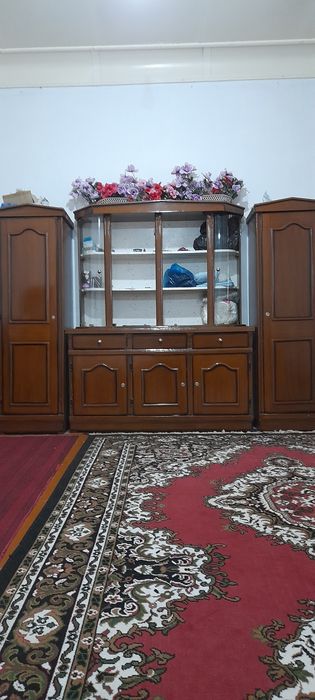 Гардероб сатылады