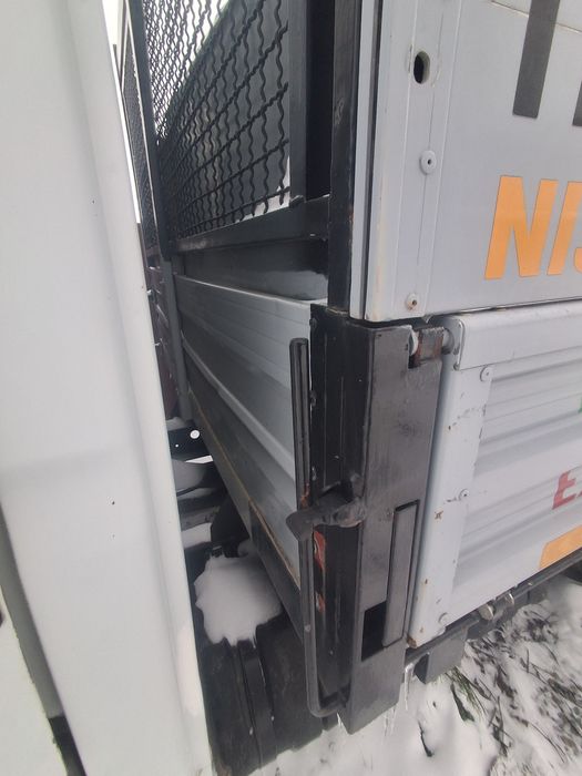 Bena basculabilă iveco daily .